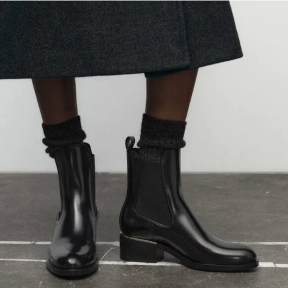 NWT ZARA METAL PLATE ANKLE BOOT BLACK - Picture 1 of 6
